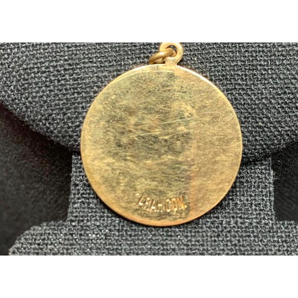 VNTG Sarah Coventry Aquarius Astrological Sign Gold Tone Pendant 4 Necklace EUC - Picture 2 of 2